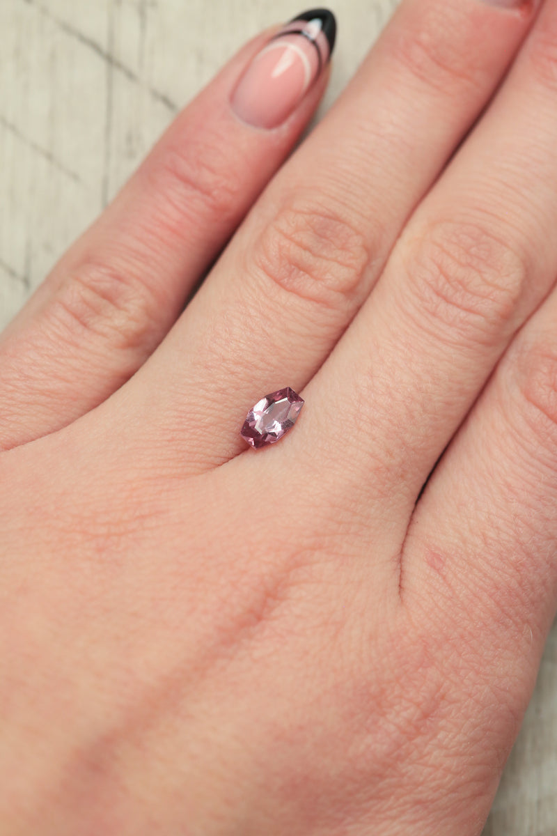 "FREESIA" - ELONGATED OCTAGON DARK PINK MADAGASCAR SAPPHIRE-7