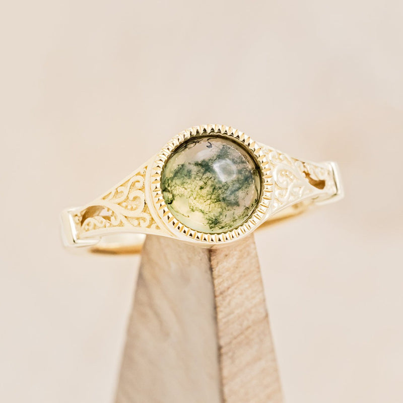 "SELENE" - ROUND CUT MOSS AGATE ENGAGEMENT RING-1